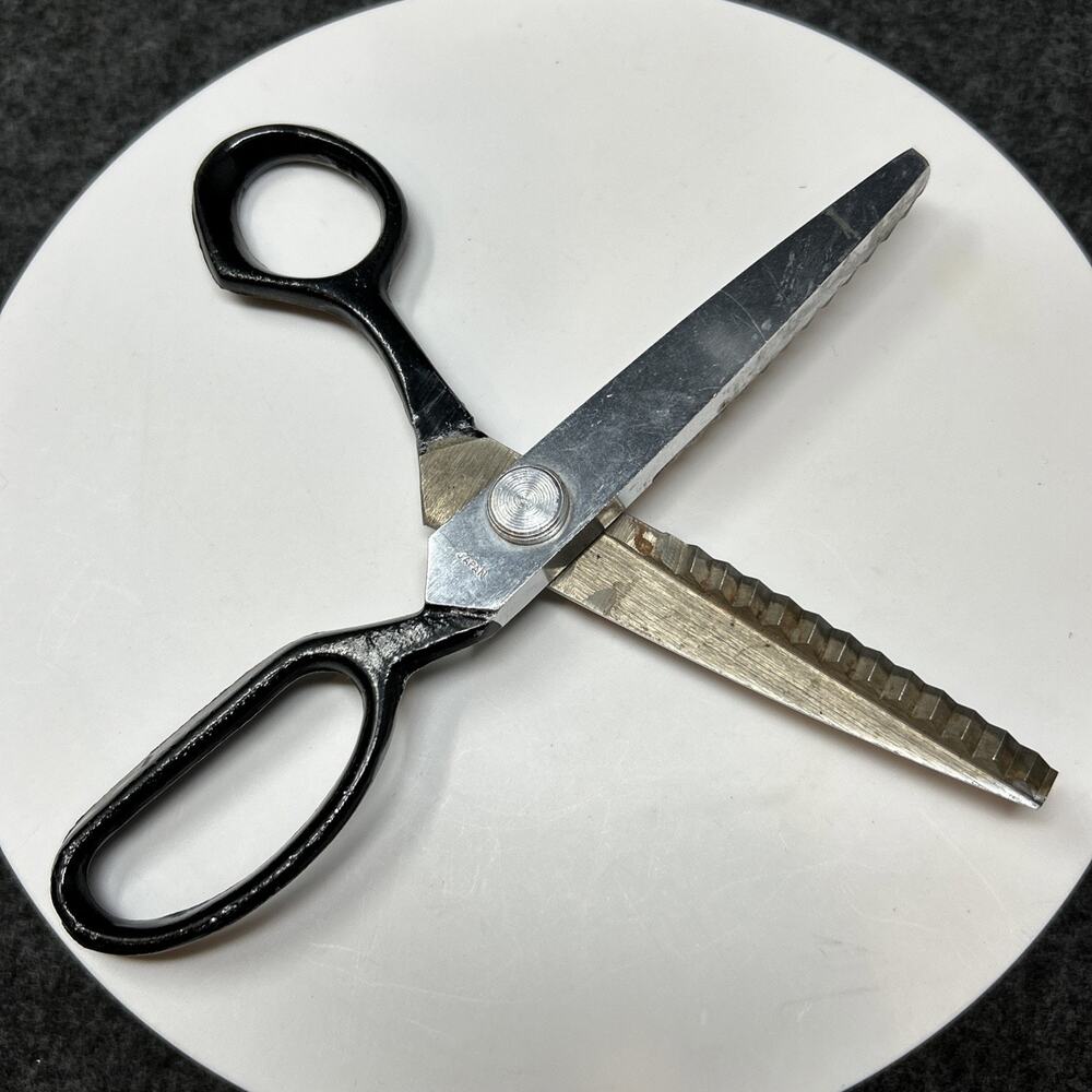 CG Pinking Shears Scissors Japanese Stationary Black Handle Forged Steel Sewing